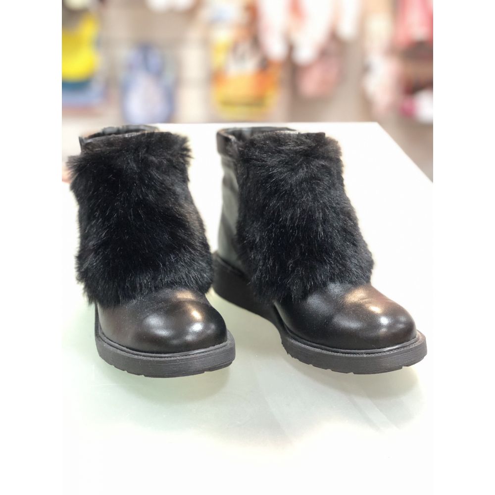 Ботинки кожанные для девочки черные зима  PdP850095