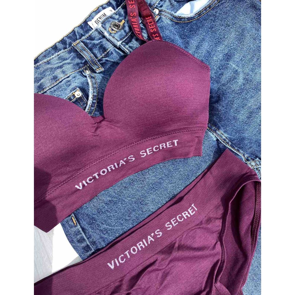 Спортивный комплект Victoria’s Secret малиновый 