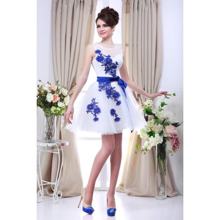 Evening dress for girls V6715