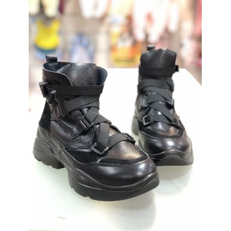 Ботинки кожанные для девочки 9 черный 