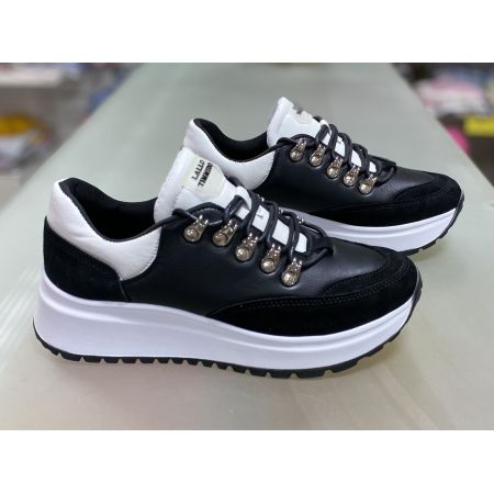 Кроссовки черно белые Скай